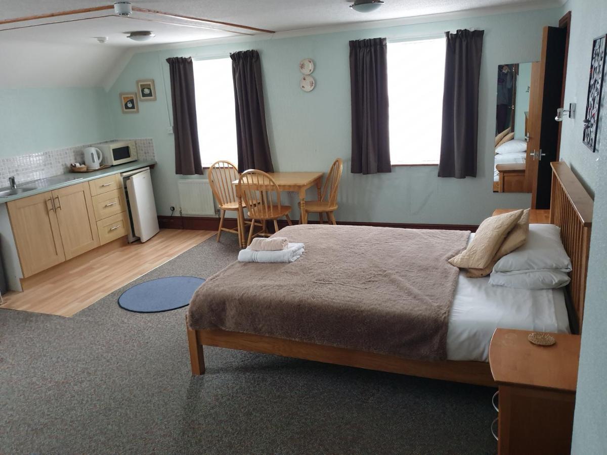 סאונדרספוט Malin House Hotel מראה חיצוני תמונה